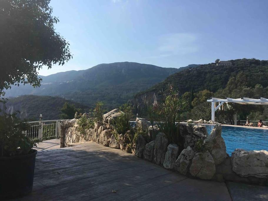 Ferienhaus Traditional Detached Corfu House, 50m To Village Square *