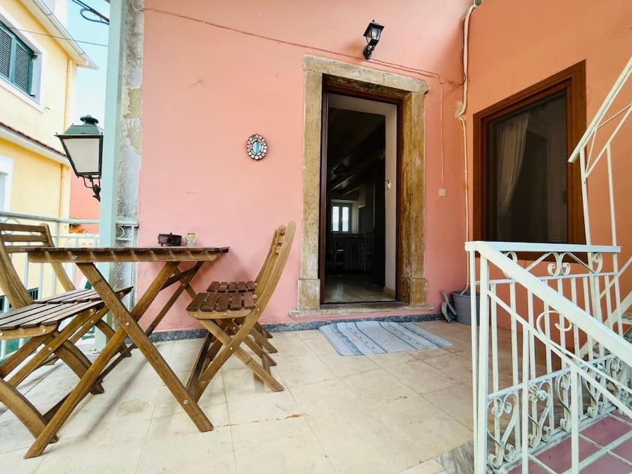 Traditional Detached Corfu House, 50m To Village Square Holiday home *